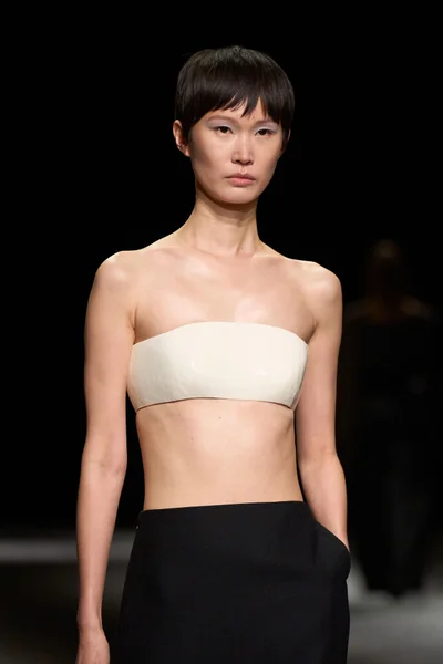 Look 44